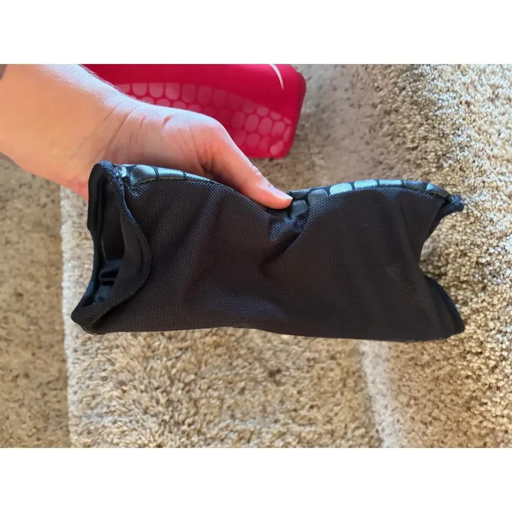 Nike osfm adult ankle or elbow pad